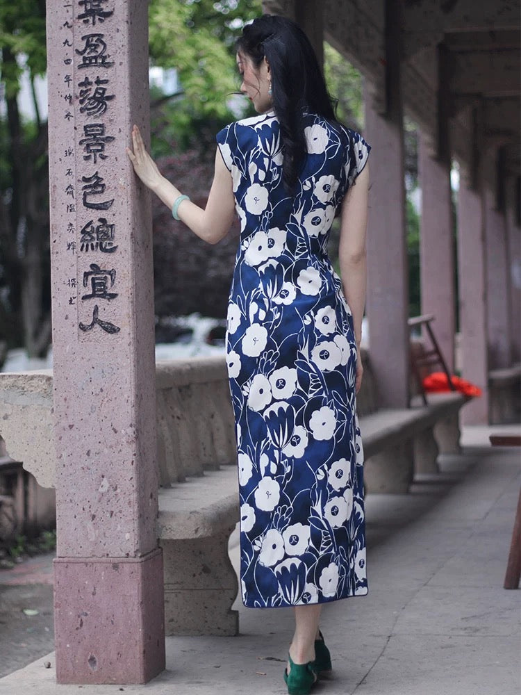 海派旗袍　白山茶