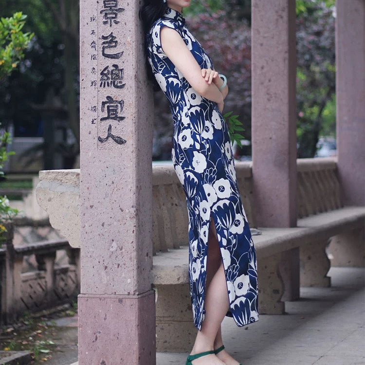 海派旗袍　白山茶